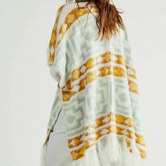 NWT Free People Diamondback Fringe Kimono Cardigan OS - Picture 2 of 7